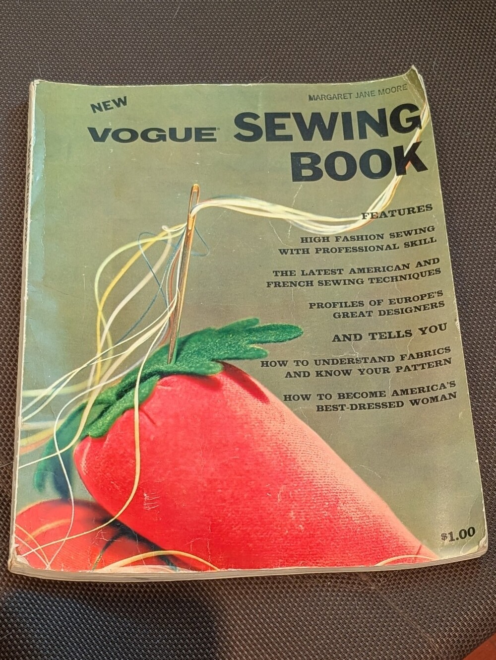1964 Vogue Sewing Book